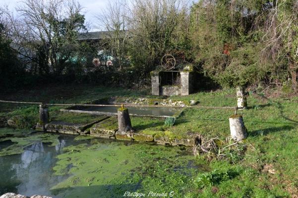 Lavoir du hameau de Laché un beau patrimoine