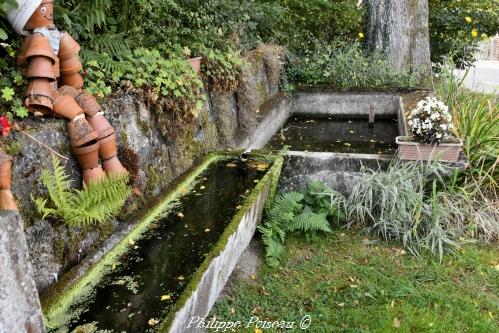 Lavoir à l'entrée de Lorien