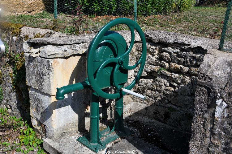 Lavoir de Montigny aux Amognes