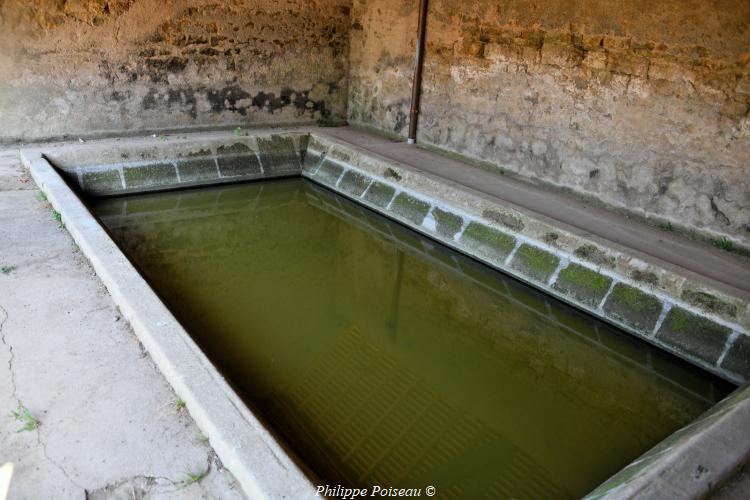 Lavoir de Montigny aux Amognes