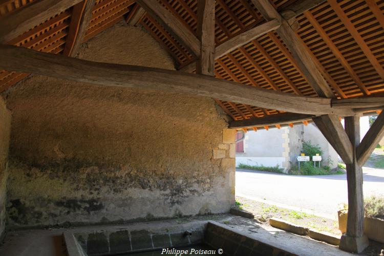 Lavoir de Montigny aux Amognes