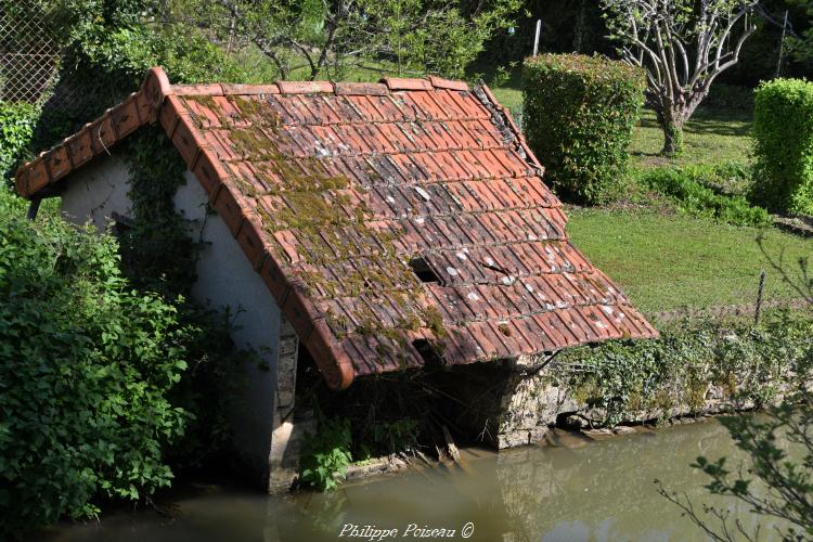 Lavoir privé de Châtillon-en-Bazois 