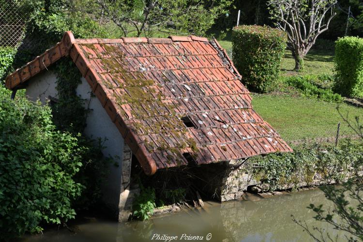 Lavoir privé de Châtillon-en-Bazois 