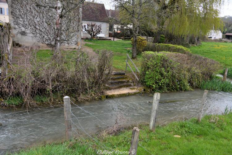 Petit lavoir de Giry