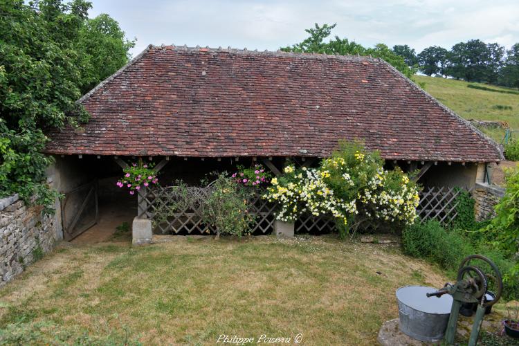 Lavoir sud de Courcelles