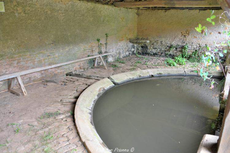 Lavoir sud de Courcelles