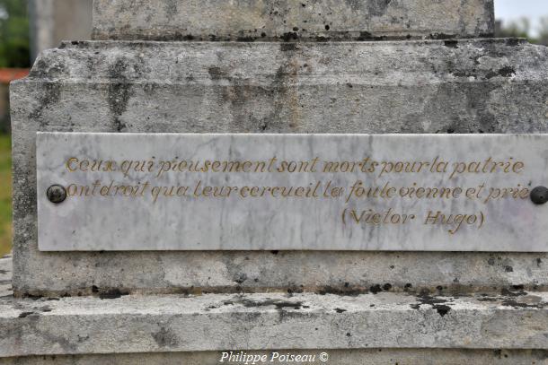 Monument aux morts de "La Marche"