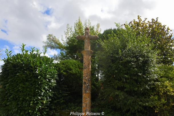 La Croix de "Le Plessis"