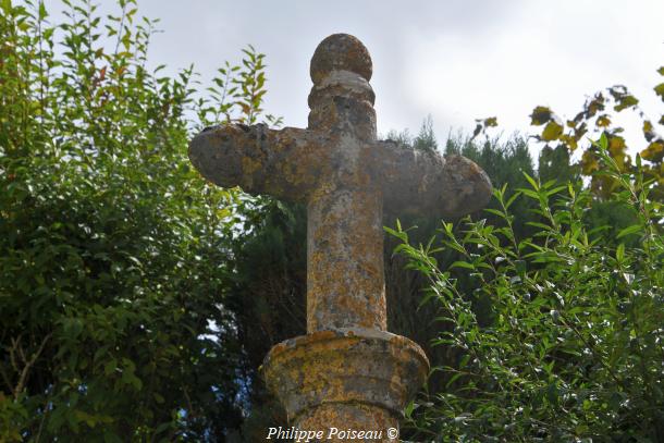 La Croix de "Le Plessis"