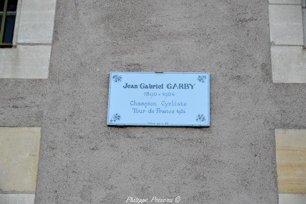 Le Tour de France de Jean Garby un Champion cycliste