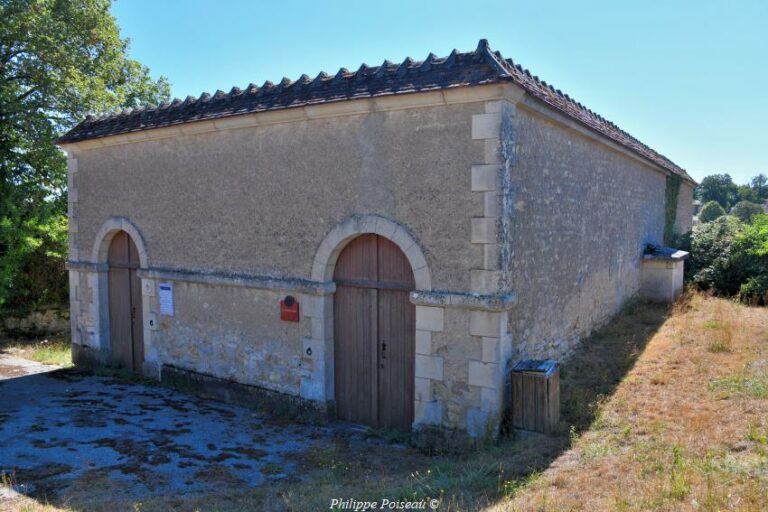 Le Vieux lavoir de Trucy-l&rsquo;Orgueilleux un beau Patrimoine