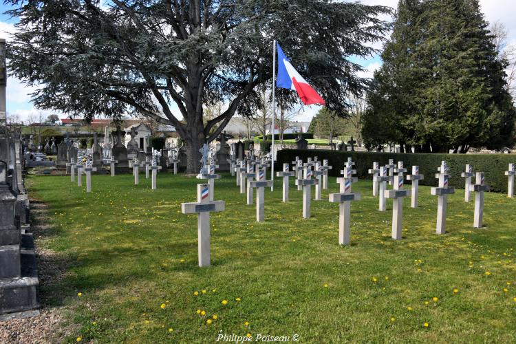 Le carré militaire de Clamecy