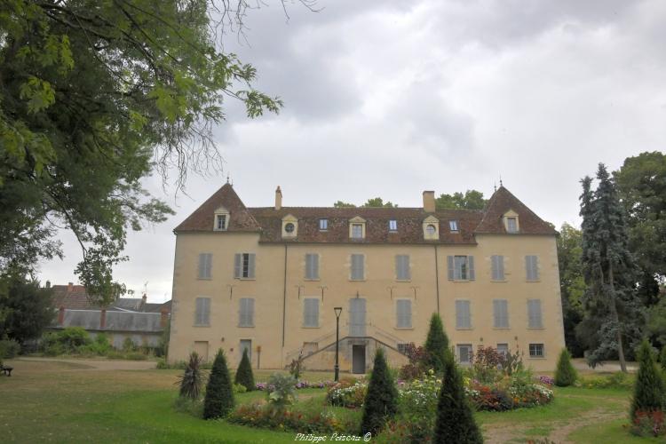 Le château Vauvert de Clamecy