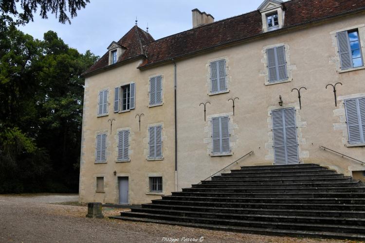 Le château Vauvert de Clamecy