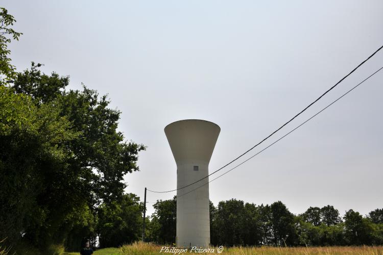 Le château d’eau de Champcelée un patrimoine