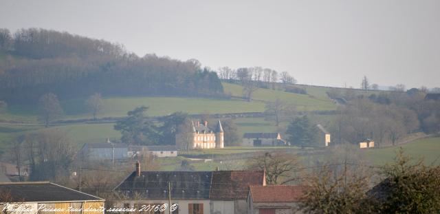 Le château de La Vaudelle