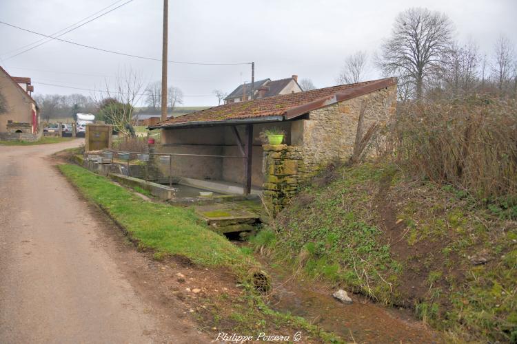 Le lavoir couvert de Mantelet un beau patrimoine