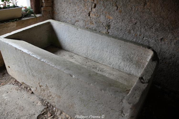 Le lavoir couvert des Bouquettes 