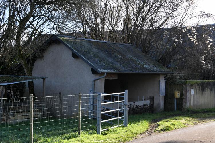 Le lavoir de Les-Granges un patrimoine