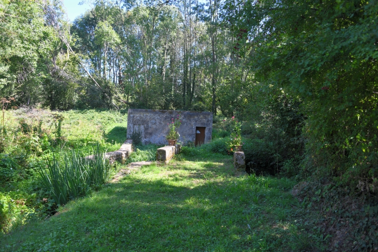 Le lavoir de Thory un beau patrimoine