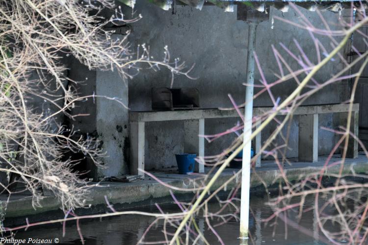 Le lavoir du Sénat d'Entrains sur Nohain