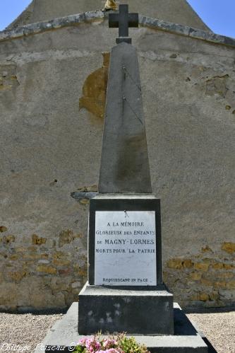 Monument aux morts de Magny Lormes Nièvre Passion