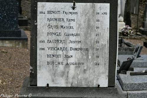 Monument aux morts de Magny Lormes Nièvre Passion