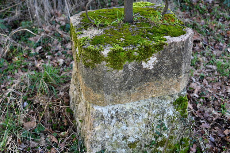 La croix de Chenêt