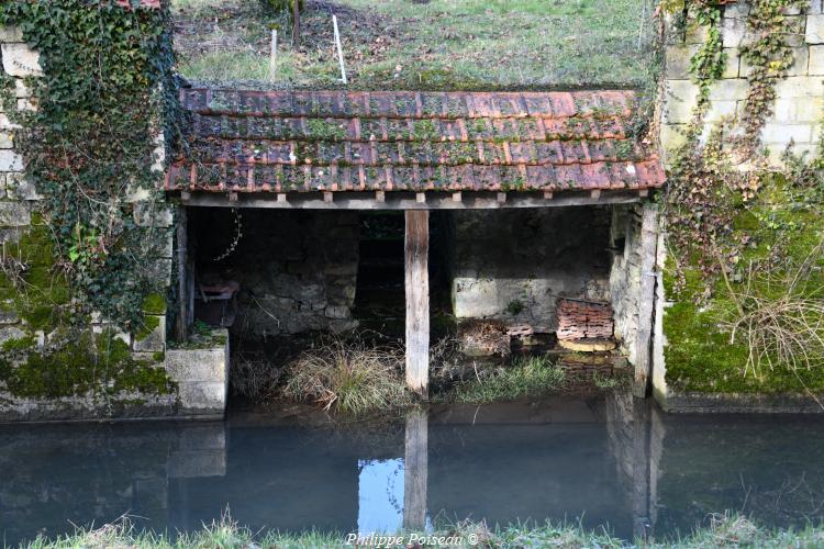 Le treizième lavoir des Lavandières