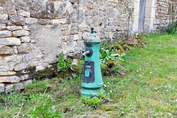 Les pompes de Sur-Yonne un beau patrimoine