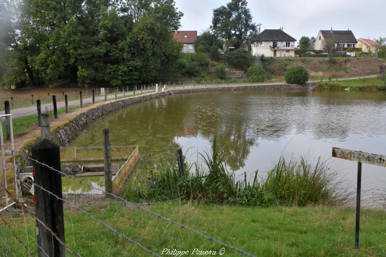 L'étang Honoré de Saint-Honoré-les-Bains