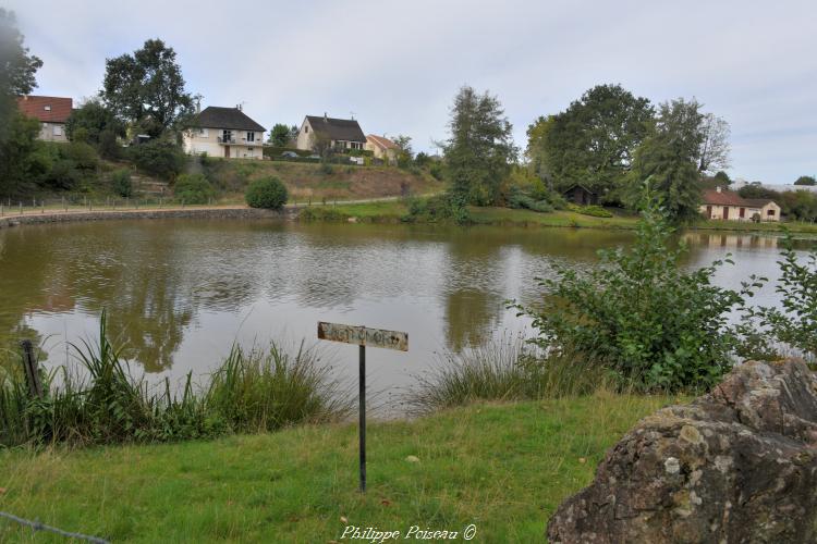 L'étang Honoré de Saint-Honoré-les-Bains