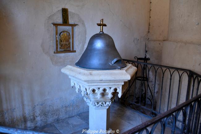 intérieur de l'église de Corvol