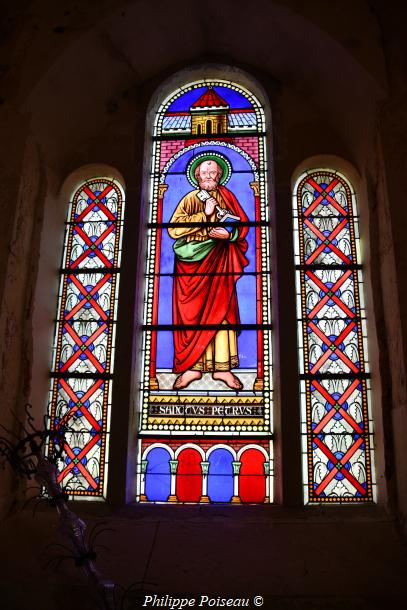 L'intérieur de l'église de Saint-Pierre-du-Mont un beau patrimoine