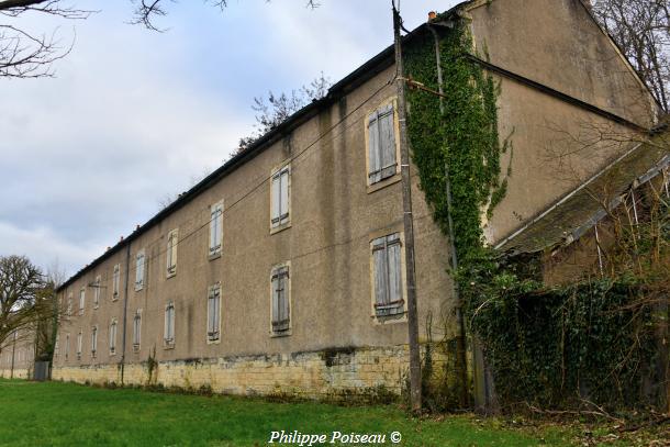 Logements ouvriers des forges de Guérigny