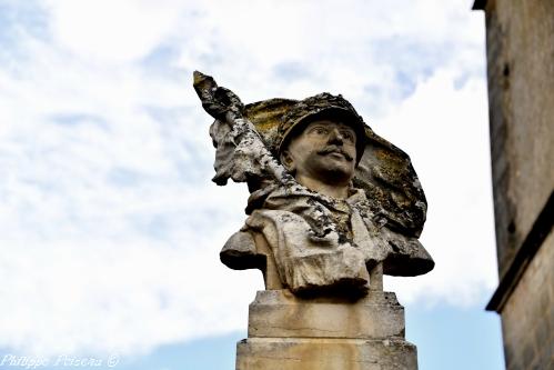 Monument du souvenir d'Amazy Nièvre Passion