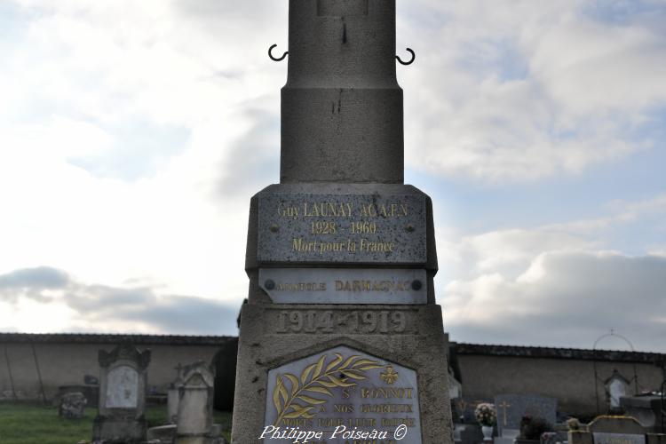 Monument aux morts de Saint Bonnot
