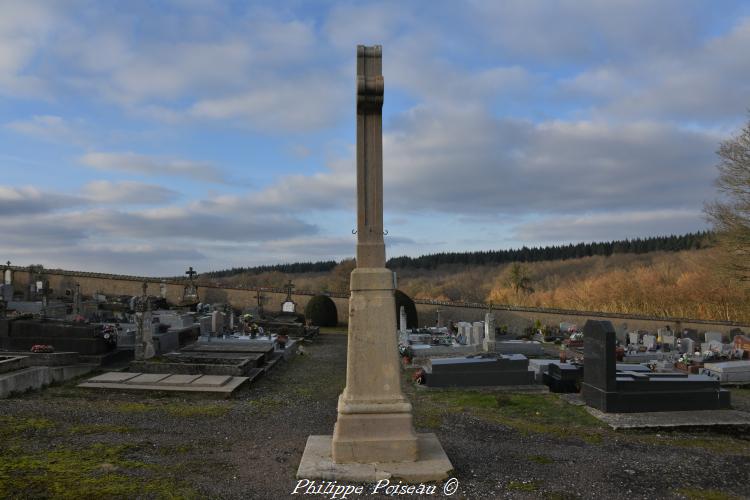 Monument aux morts de Saint Bonnot