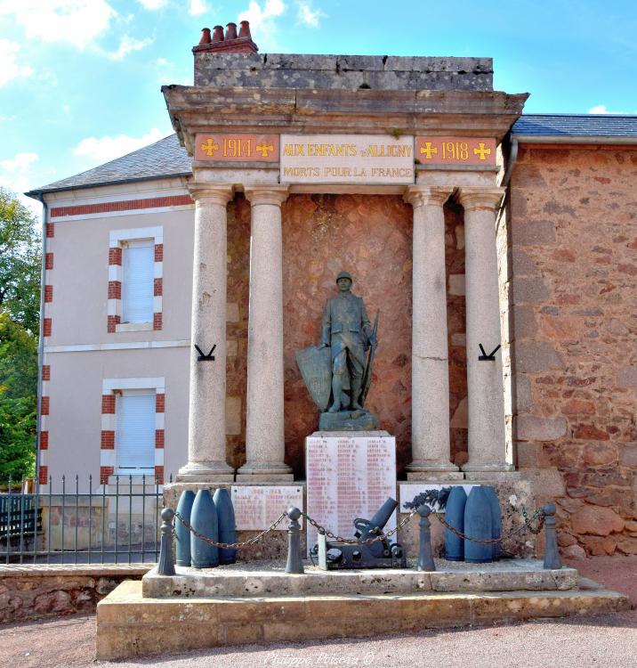 Le monument aux morts d’Alligny-en-Morvan un hommage