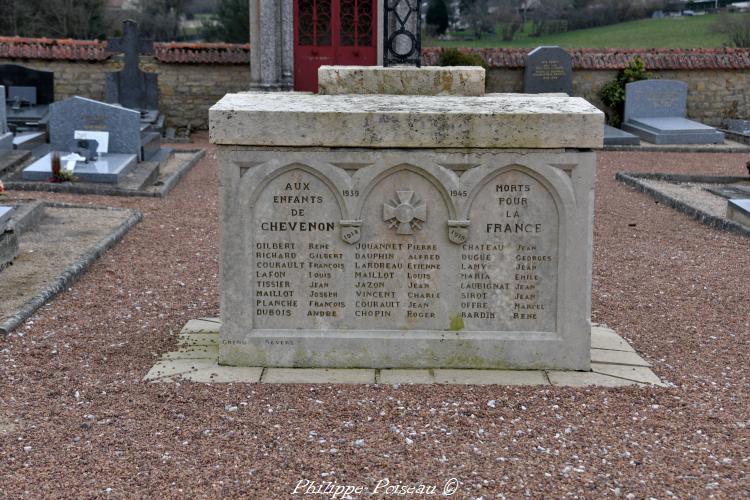 Monument aux morts de Chevenon