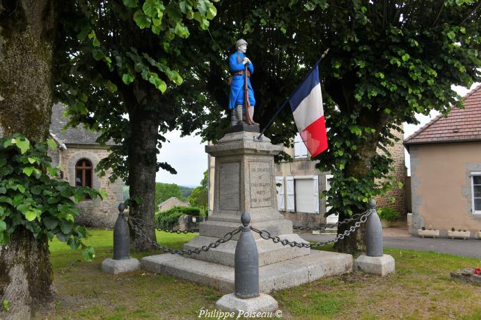 Monument aux morts de Saint Martin du Puy