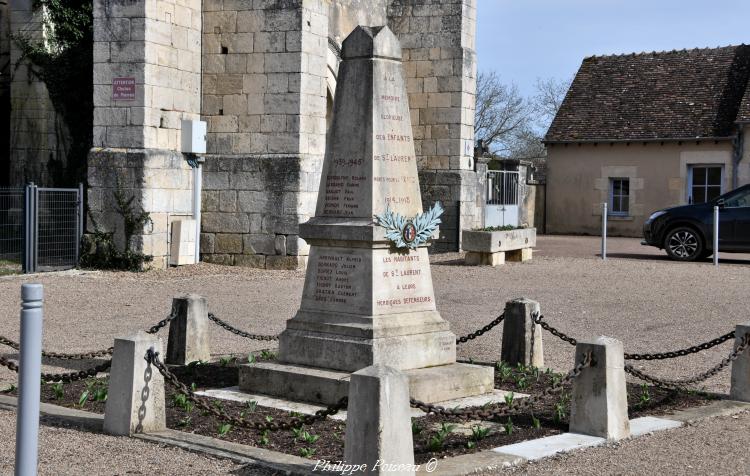 Monument aux morts de Saint Laurent l'Abbaye