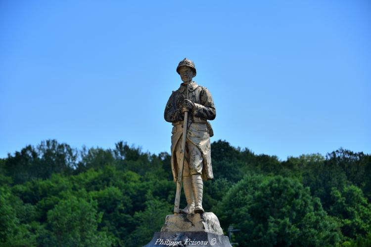 Monument aux morts de Sauvigny-les-Bois
