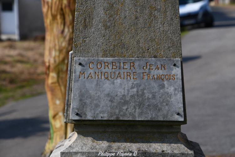 Monument aux morts de Saint-Aubin-les-Forges