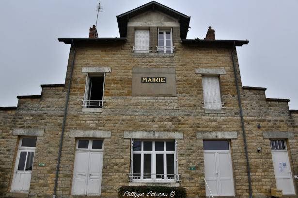 La Mairie de Bazolles