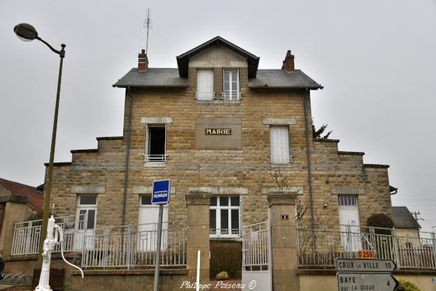 La Mairie de Bazolles