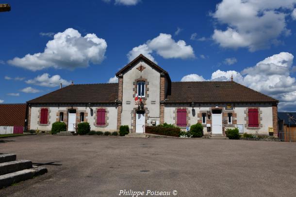La Mairie de Chiddes un beau patrimoine