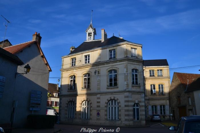 Mairie de Corbigny