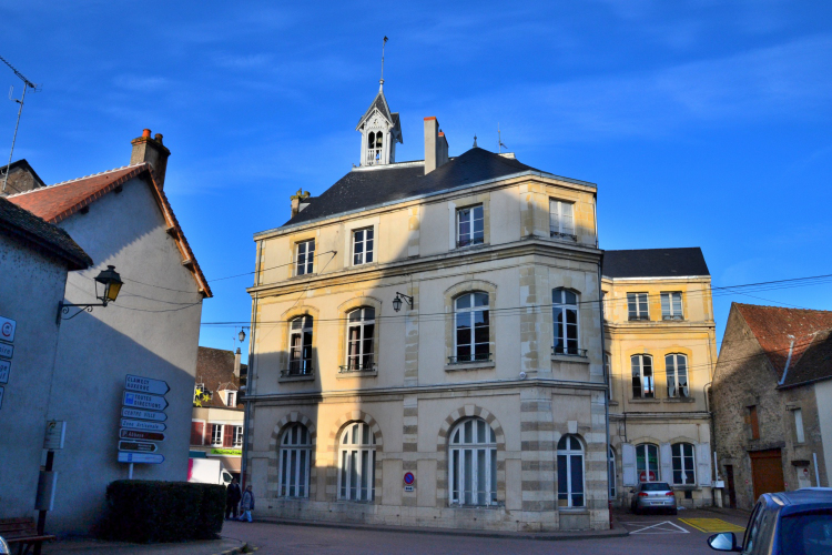 Horloge de la Mairie de Corbigny