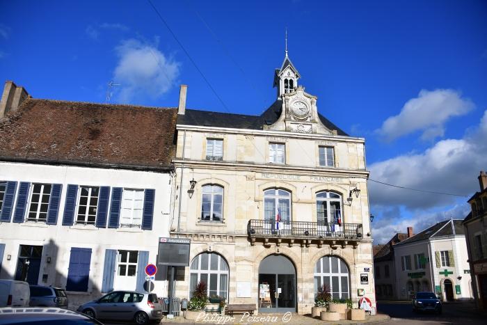 Mairie de Corbigny un beau patrimoine